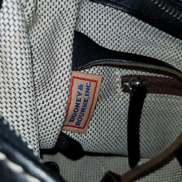 Dooney & Bourke Small Black Hobo Handbag - Picture 10 of 12